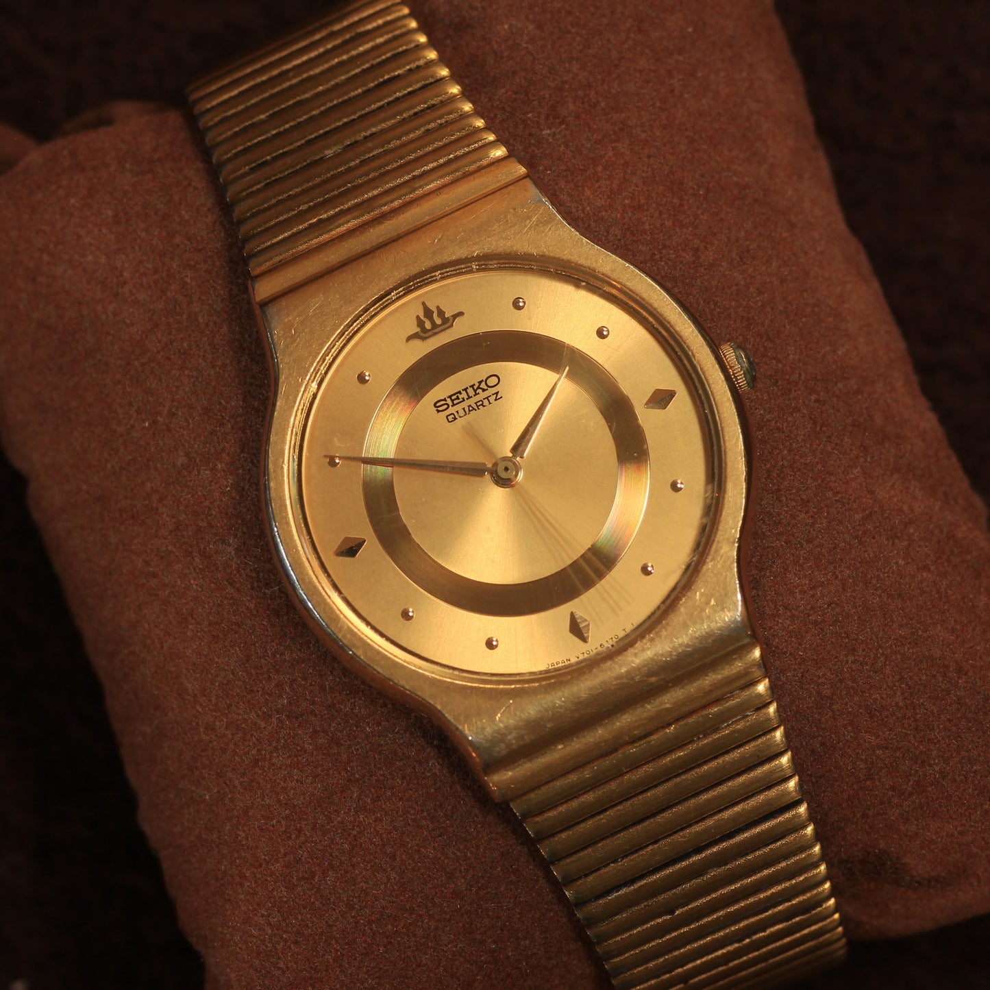 Neo-vintage Seiko Galaxy Mens Gold Dress Watch - V701-6K90 - 1991