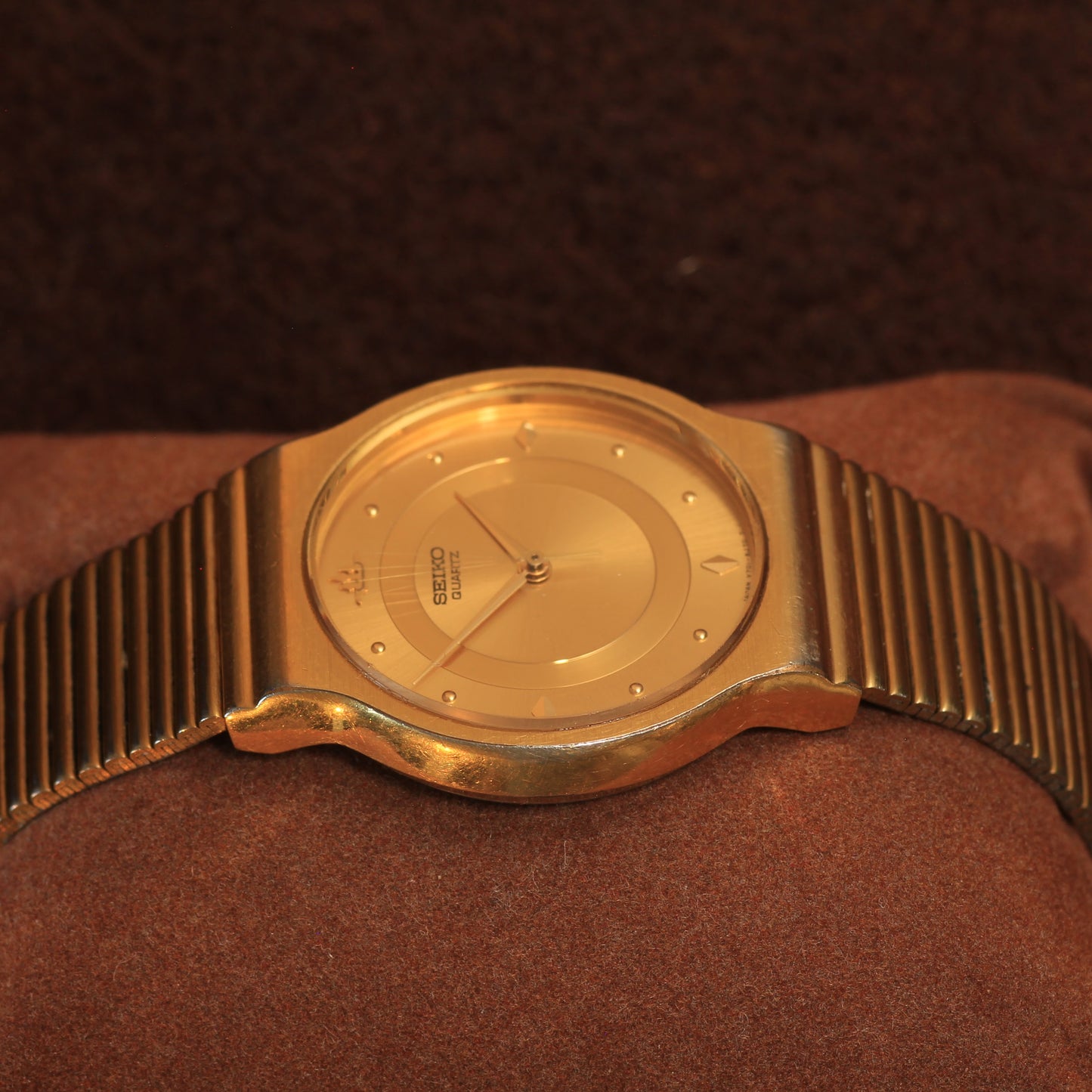 Neo-vintage Seiko Galaxy Mens Gold Dress Watch - V701-6K90 - 1991