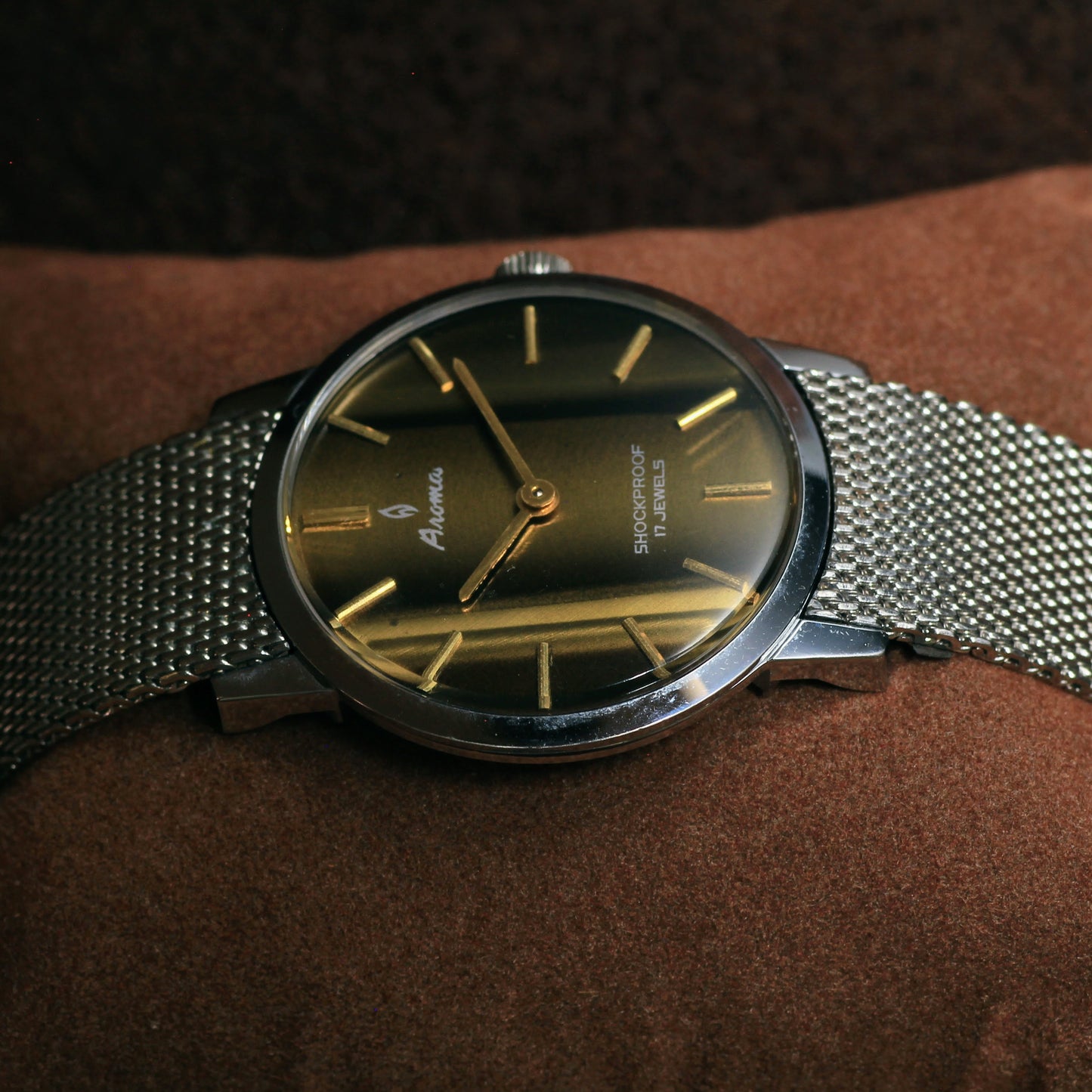 Vintage Aroma Swiss Manual Mens Watch - Green Dial - Mesh Bracelet