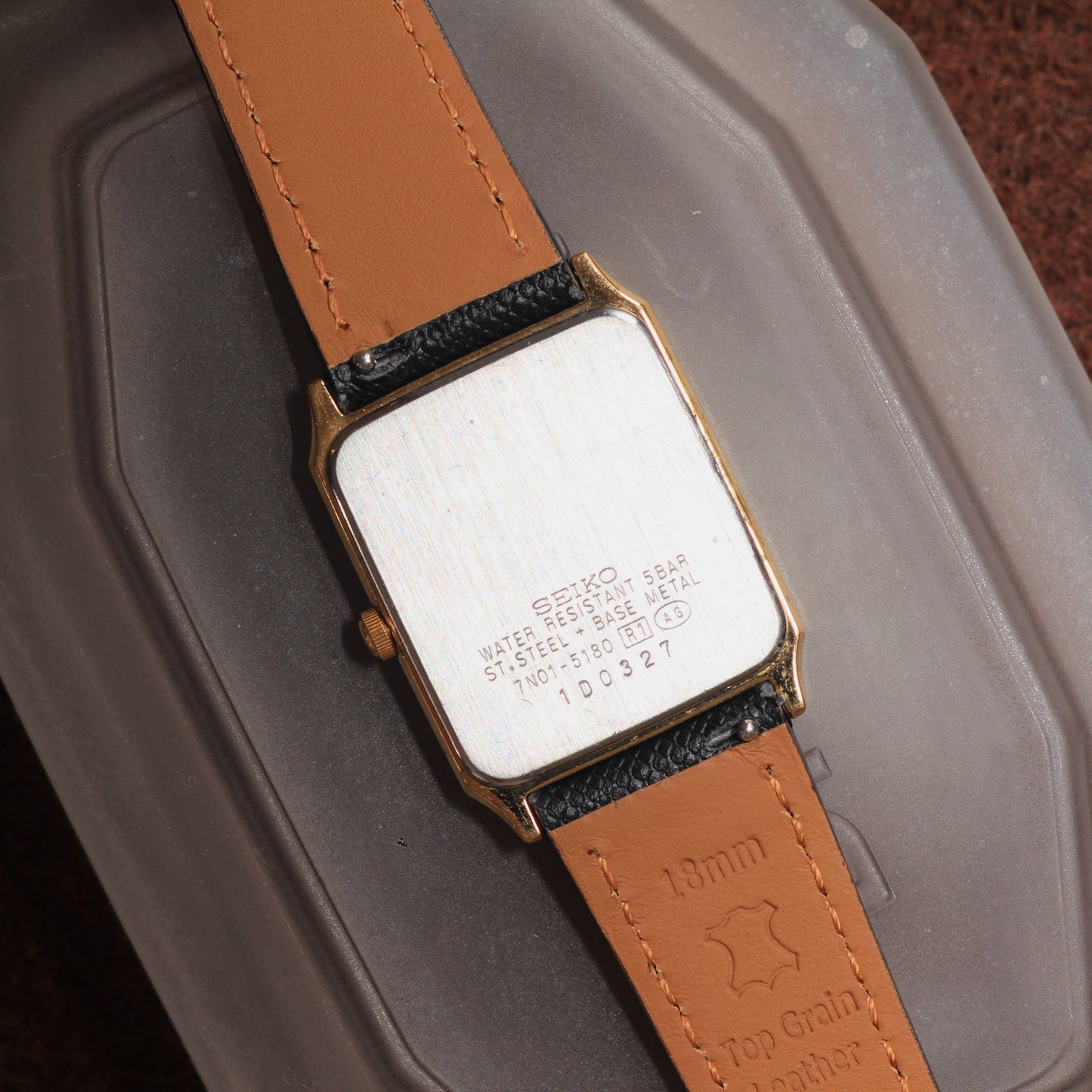 Vintage Seiko Spirit Gold Tank Mens Dress Watch - 7N01-5180 - 1991