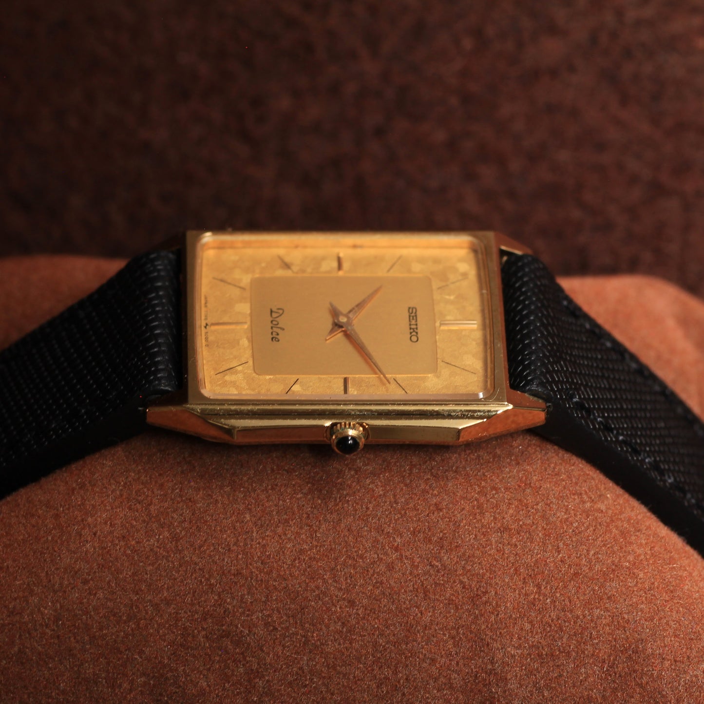 Vintage Seiko Dolce Ultra-Thin Mens Dress Watch - 7740-5000 - 1986