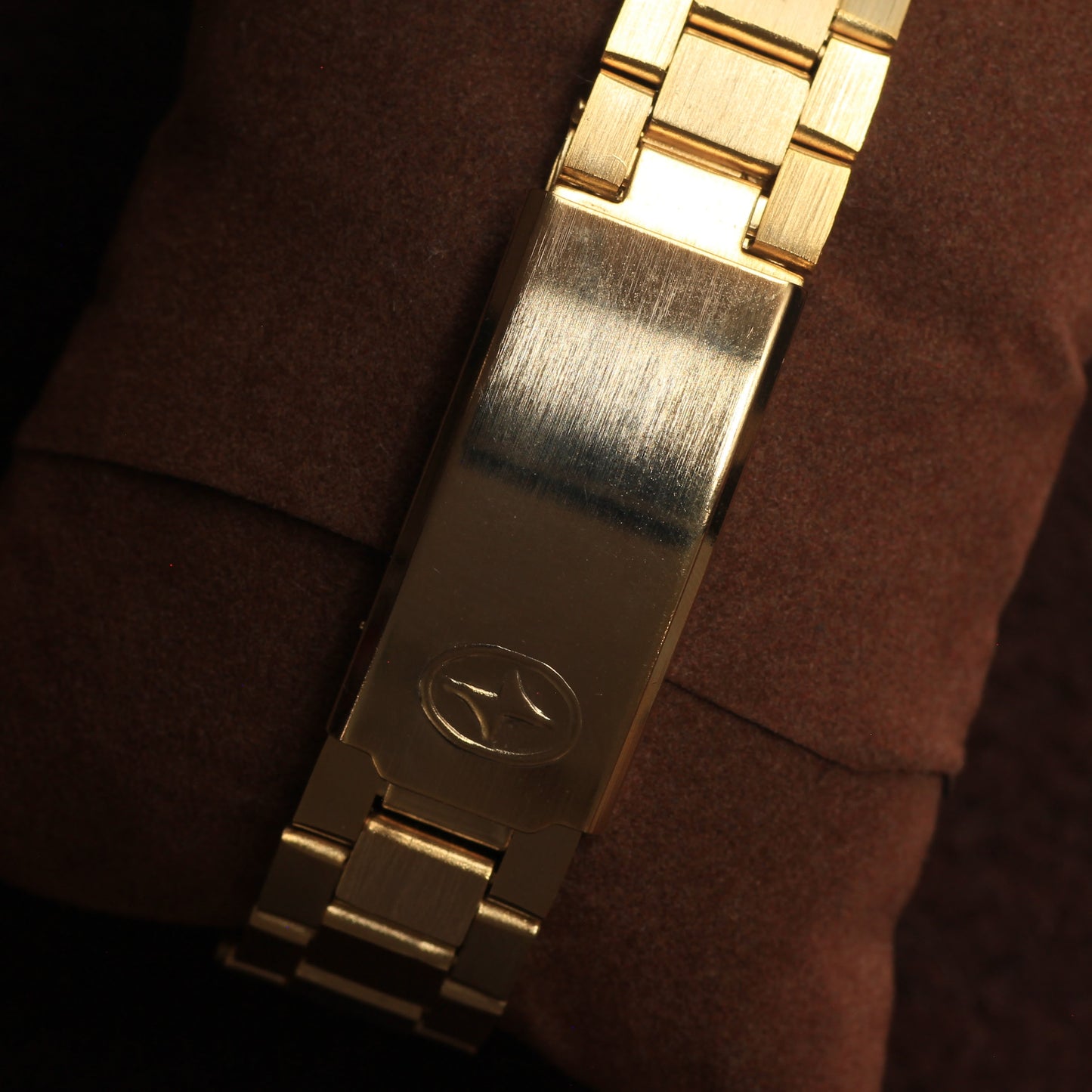Vintage Ligin De Luxe Swiss Mens Dress Watch - Hong Kong Assembled