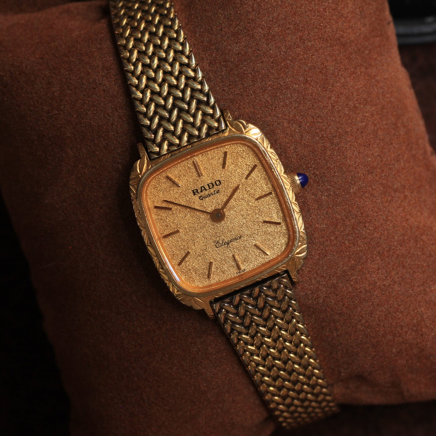 Vintage Swiss Rado Elegance Quartz Womens Watch - 133.9001.2