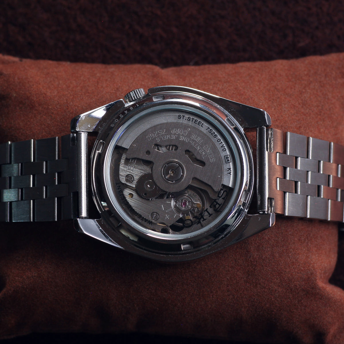 Neo-Vintage Seiko 5 Automatic Mens Watch - 7S26-01V0 - 2001