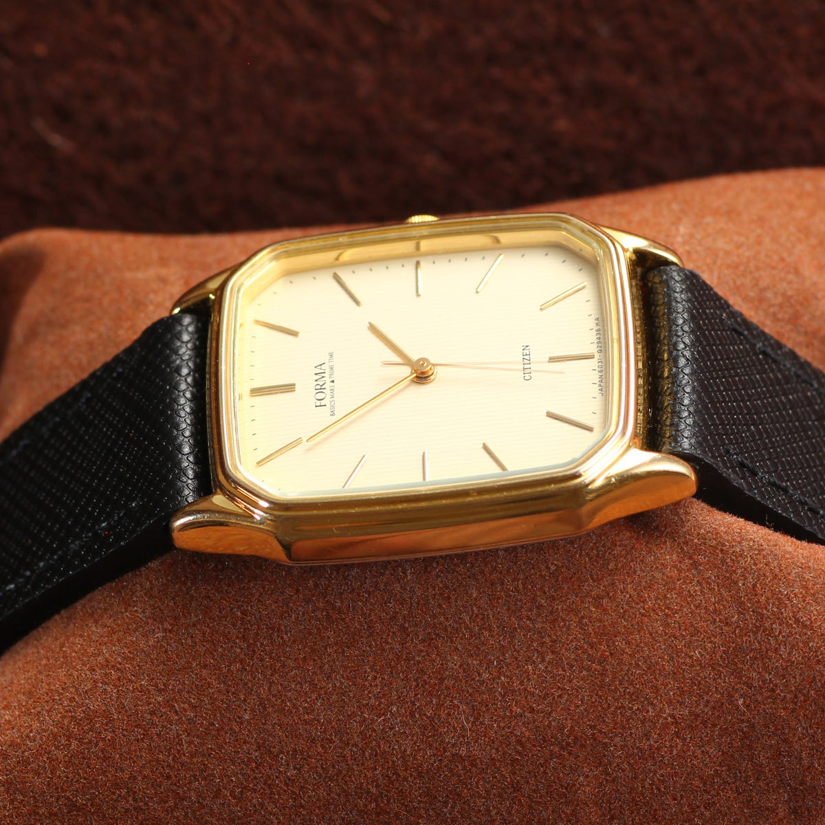 Vintage Citizen Forma Gold Tank Mens Dress Watch - 6031-G29436 - 1990