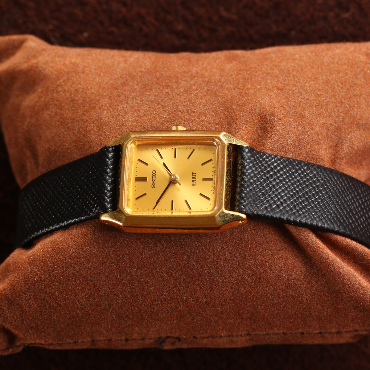 Vintage Seiko Spirit Gold Tank Womens Watch - 4N21-5190 - 1995