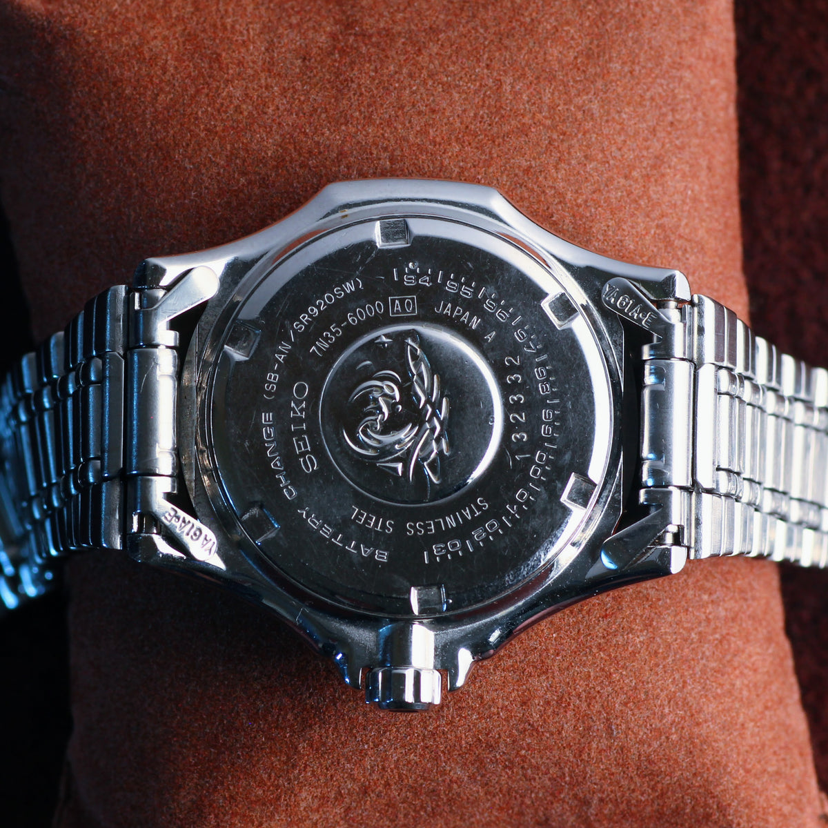 Seiko Scuba 200m silver dial dive watch 7N35-6000, view 5