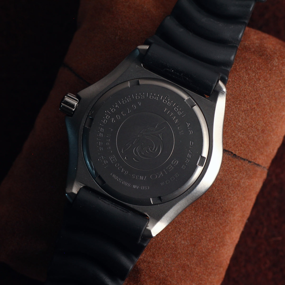 Seiko titanium Scuba orange dial dive watch 7N35-6A20, view 5