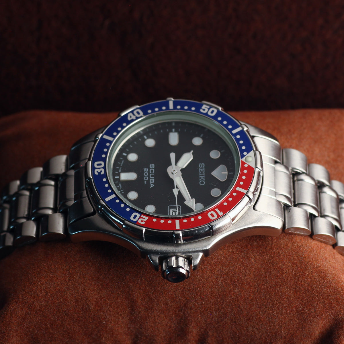Seiko Scuba Pepsi bezel dive watch 7N35-6000, view 3