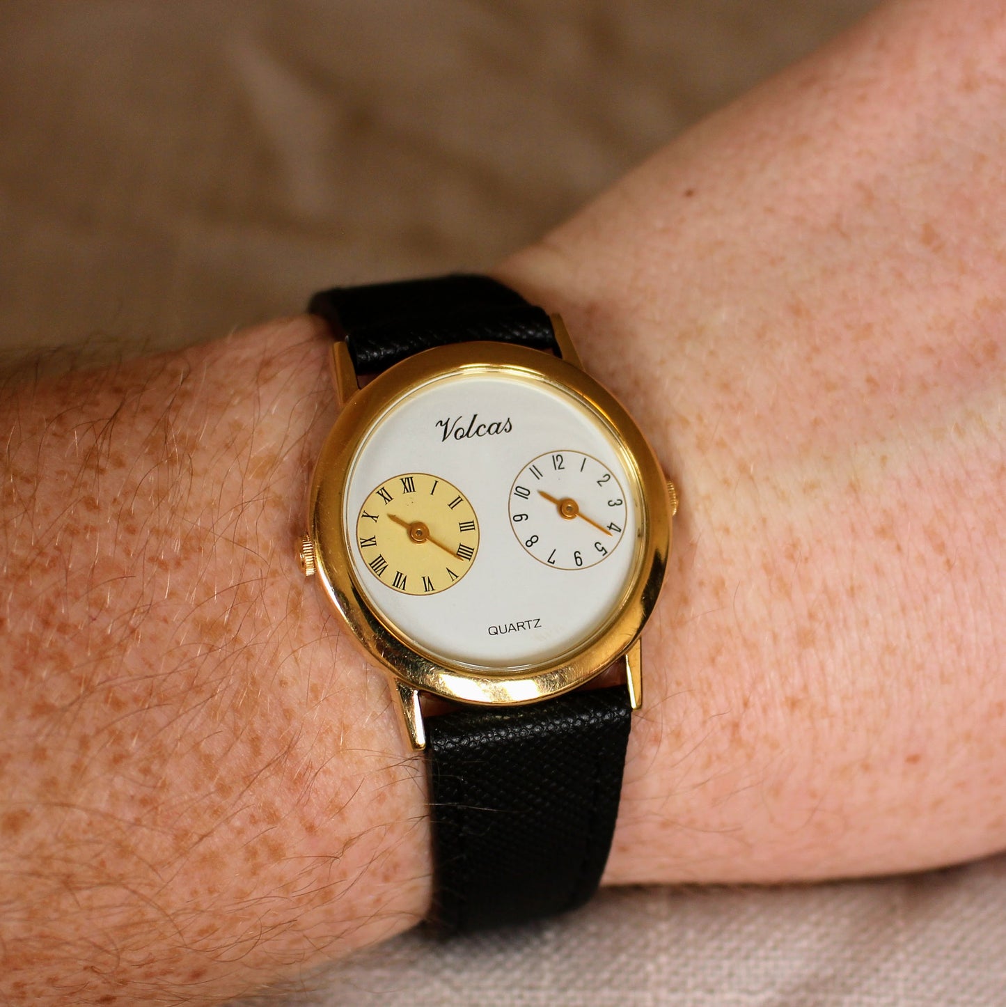 Vintage Volcas Dual Time Quartz Watch 80s Two Clocks Gold Tone Great Cond