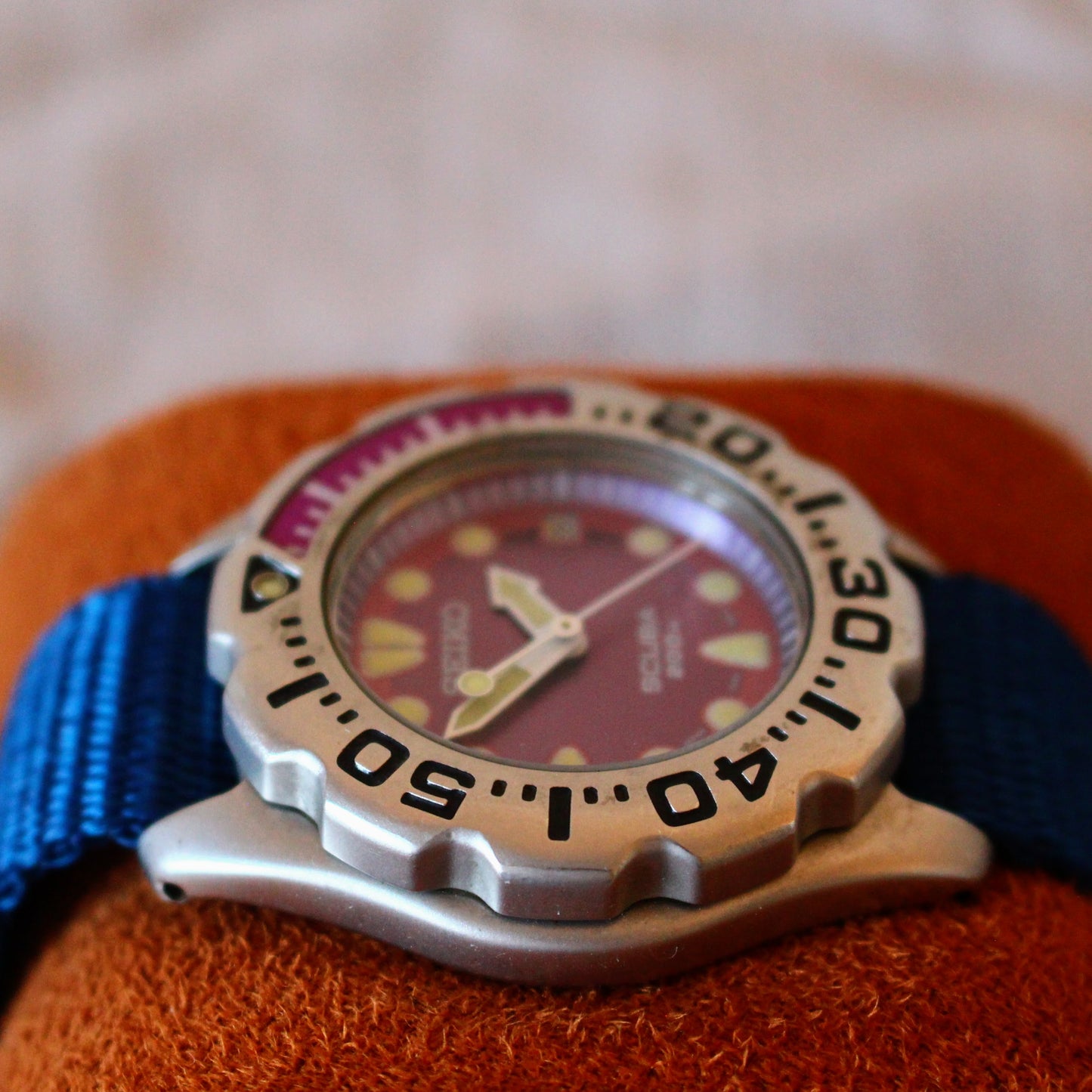 Seiko Scuba Diver 200m 'Mini Megalodon' Purple Dial - 2004 - 7N35-6A40