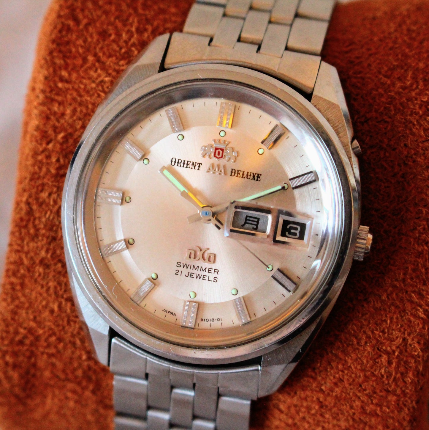 Vintage Jumbo Orient AAA Deluxe Swimmer Automatic Double Cyclops Watch - c.1970