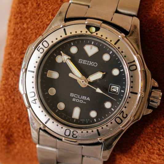 Neo-Vintage Seiko Scuba 200m Dive Watch Black Dial - 2001 - 7N35-6000