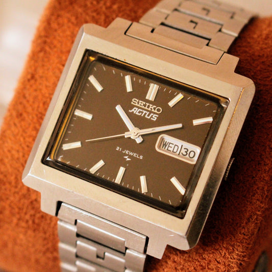 Vintage 70s Seiko 5 Actus Automatic Brown TV Dial Mens Watch - 1976 - 7019-5070