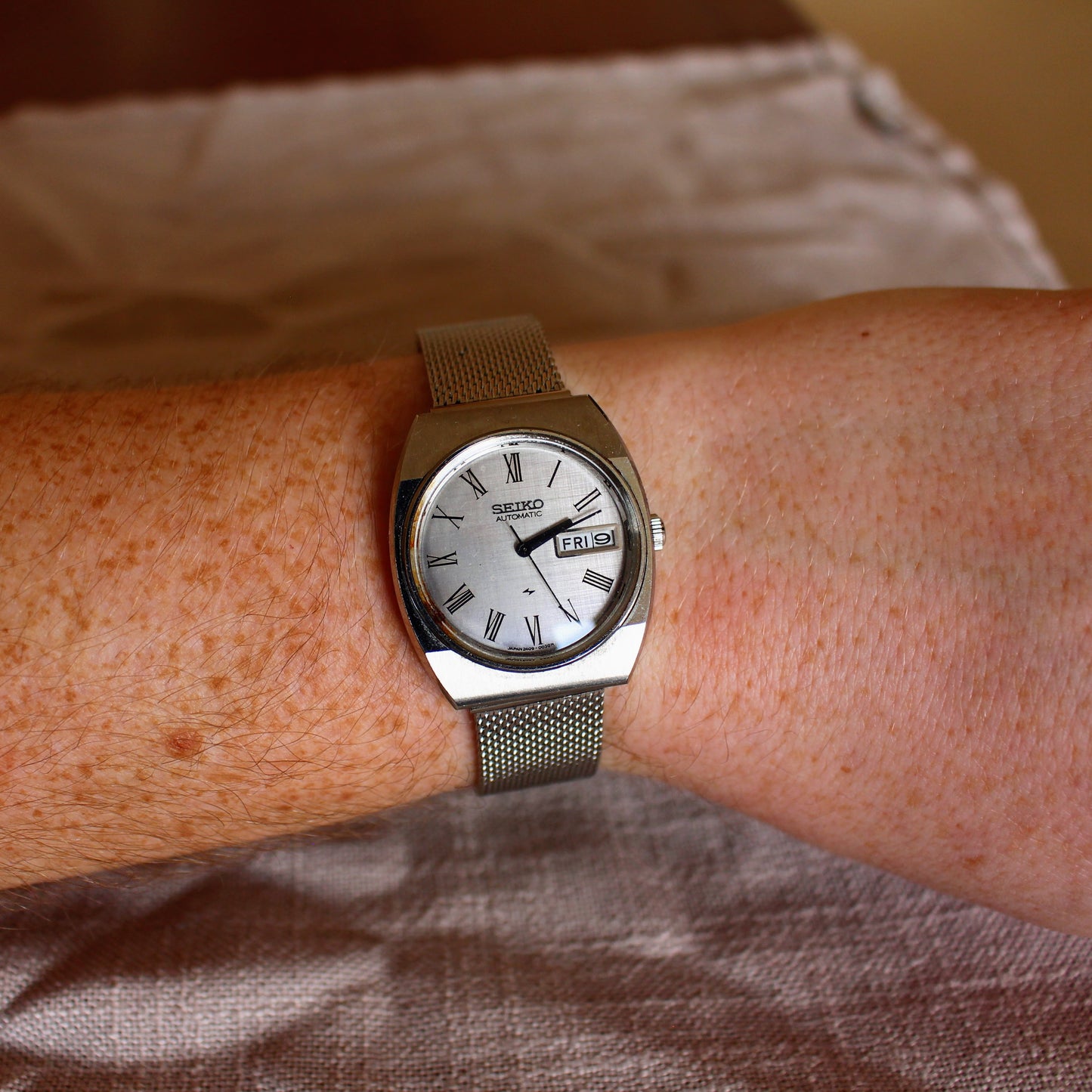 Vintage 70s Seiko Chariot Auto Hi-Beat Roman Dial Mens Watch - 1972 - 2409-0020