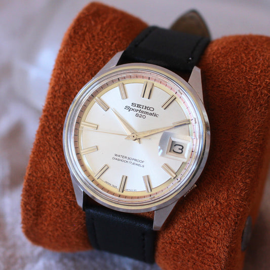 Vintage Seiko Sportsmatic Automatic Watch Silver Dial - 7625-8070 - Oct. 1966