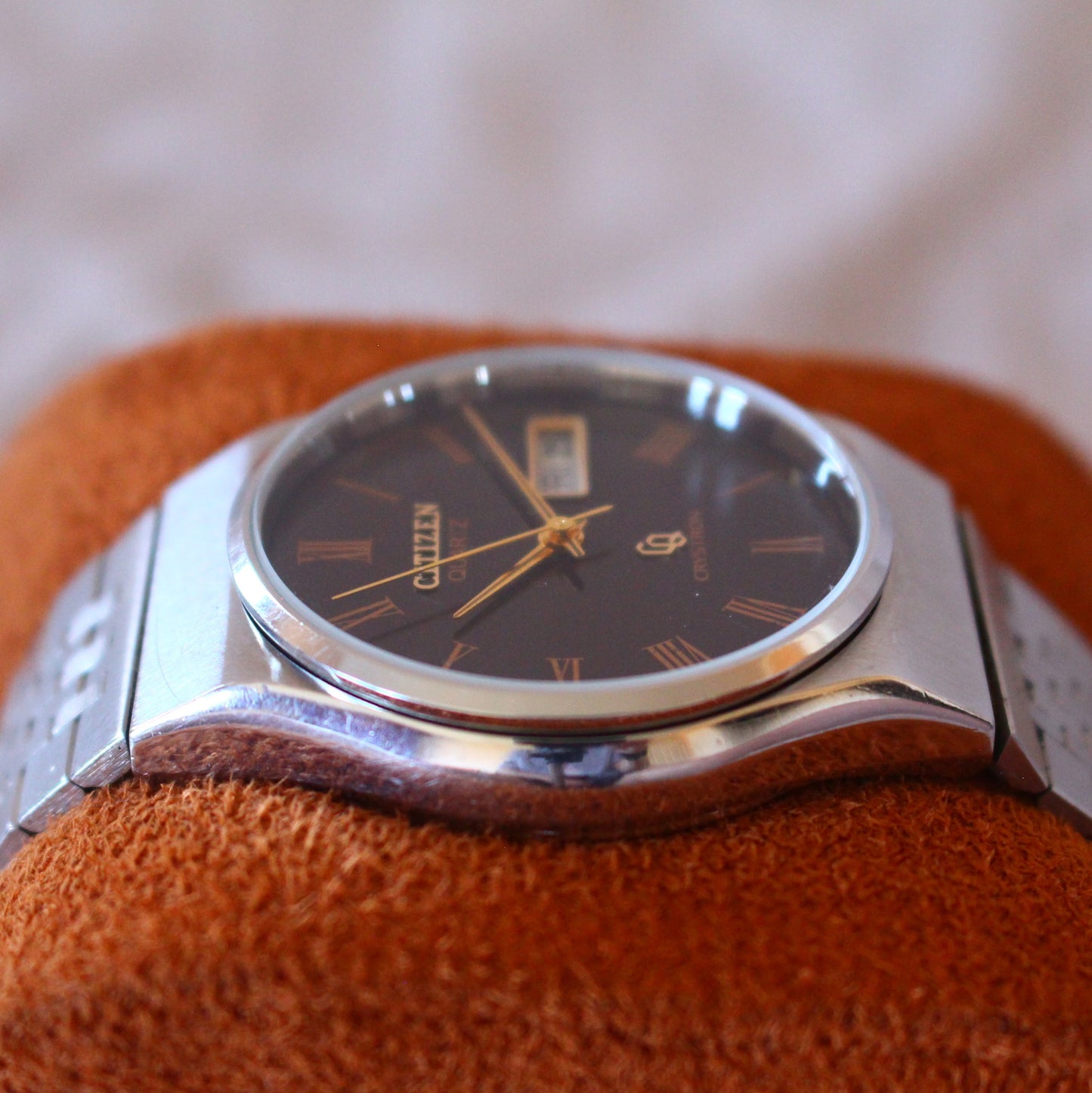 Vintage Citizen Crystron Quartz Brown Roman Dial Striped Dial - 1979 - 4-730909