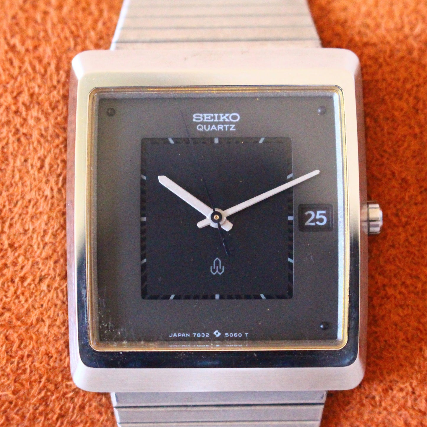 Vintage Seiko Square Black Dial Watch Original Band - 1988 - 7832-5050