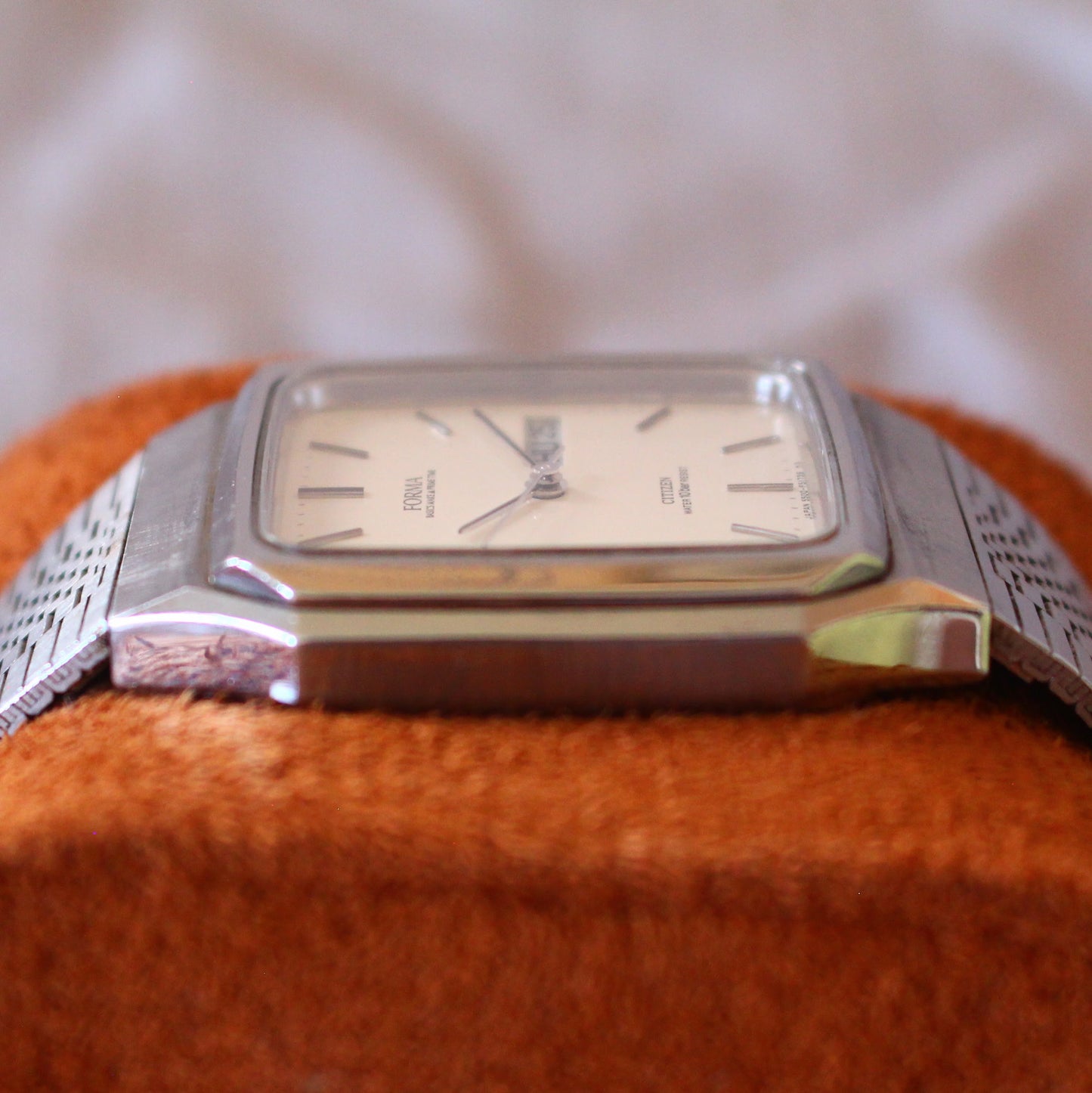 Citizen Forma Quartz Watch 90s Silver Tone White Dial Day-Date Great Cond