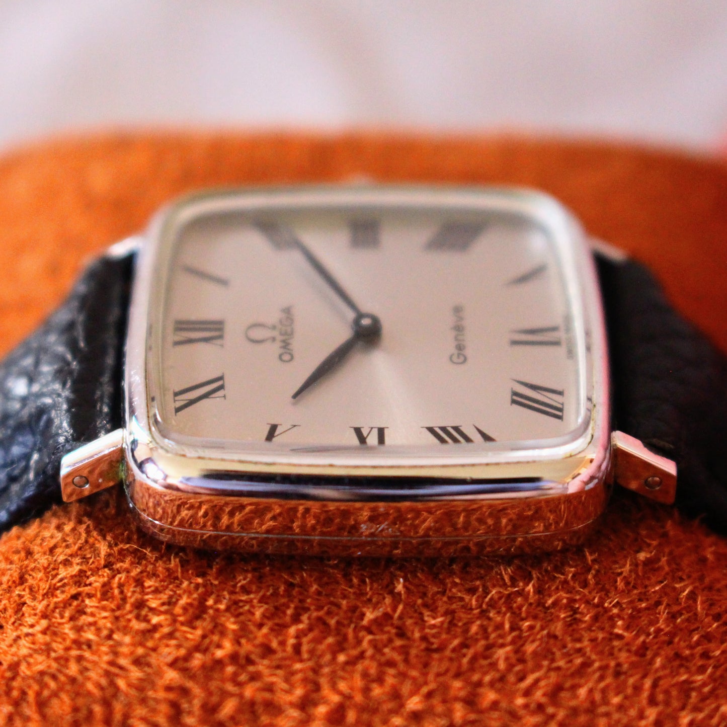 Vintage Omega Geneve Manual Wind Tank Square Dress Mens Watch - 60s - 511.415