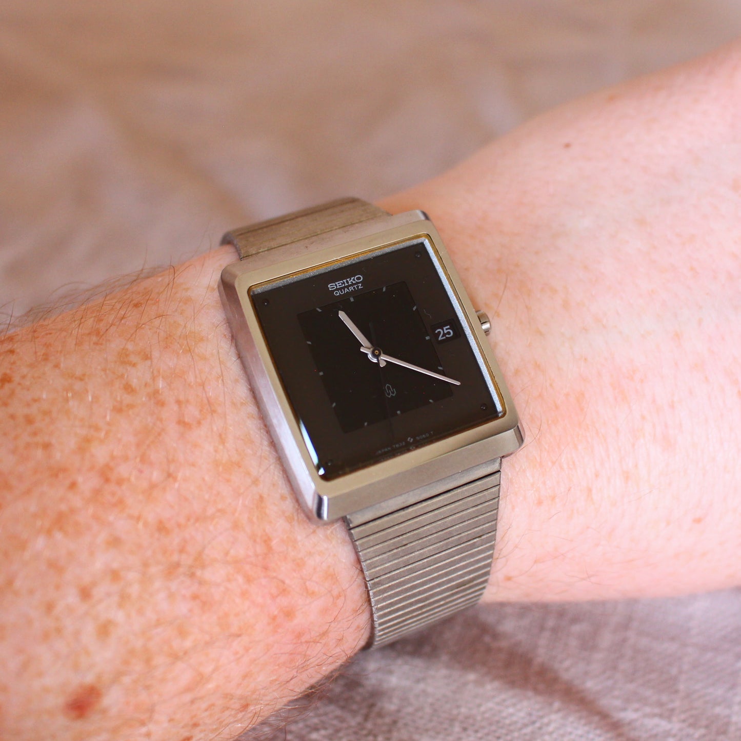 Vintage Seiko Square Black Dial Watch Original Band - 1988 - 7832-5050