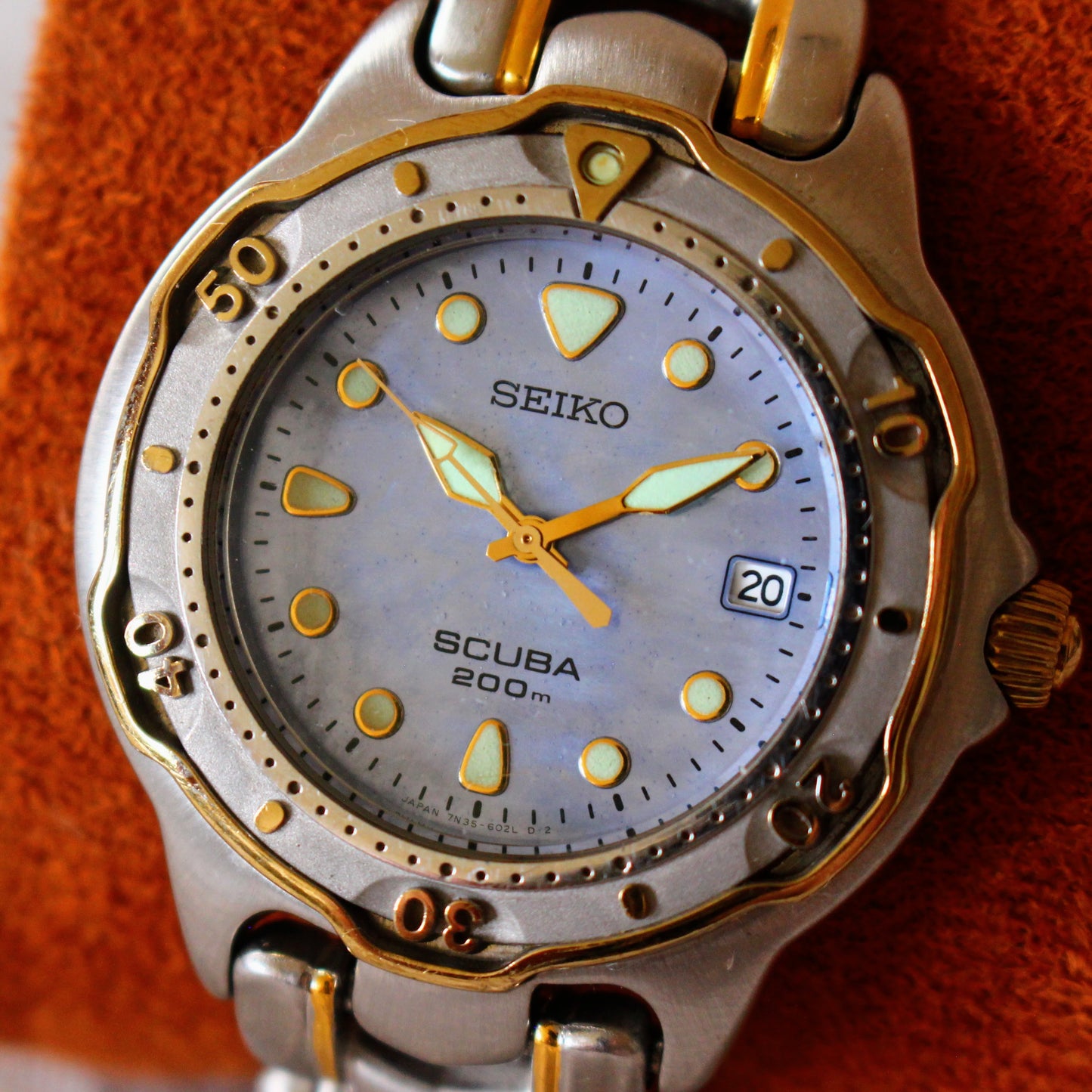 Seiko Scuba 200m MOP Dial Two Tone Dive Diver Watch - 2002 - 7N35-6030