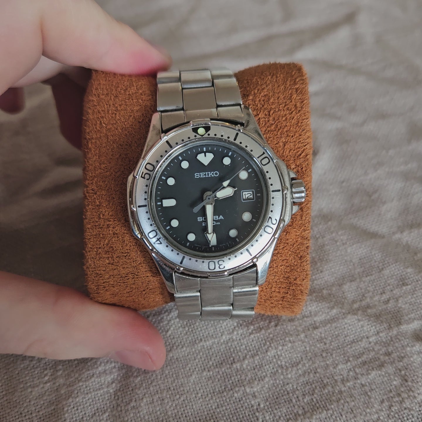 Neo-Vintage Seiko Scuba 200m Dive Watch Black Dial - 2001 - 7N35